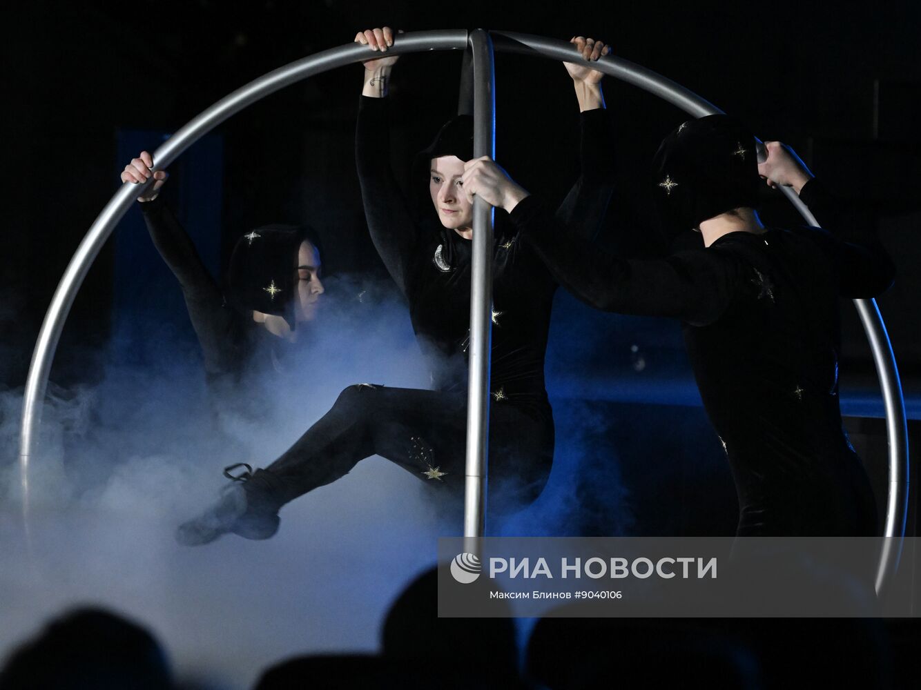 Мультимедийный спектакль "Коперник" в Московском планетарии