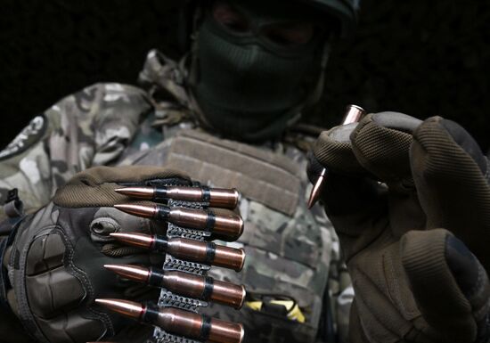 Боевое слаживание военных разведчиков группировки "Запад"