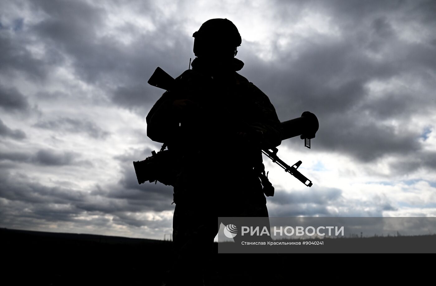 Боевое слаживание военных разведчиков группировки "Запад"