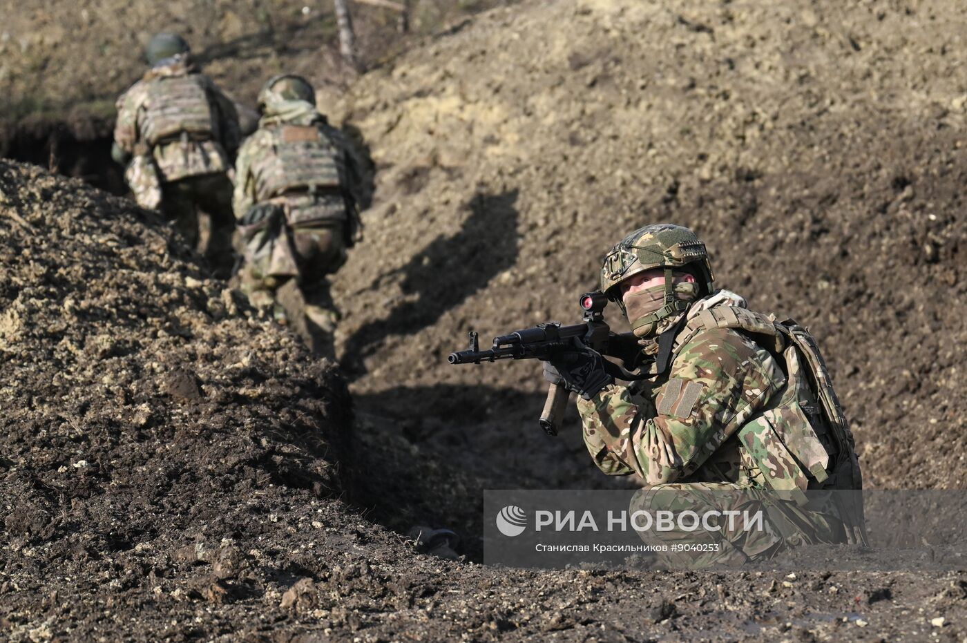 Боевое слаживание военных разведчиков группировки "Запад"