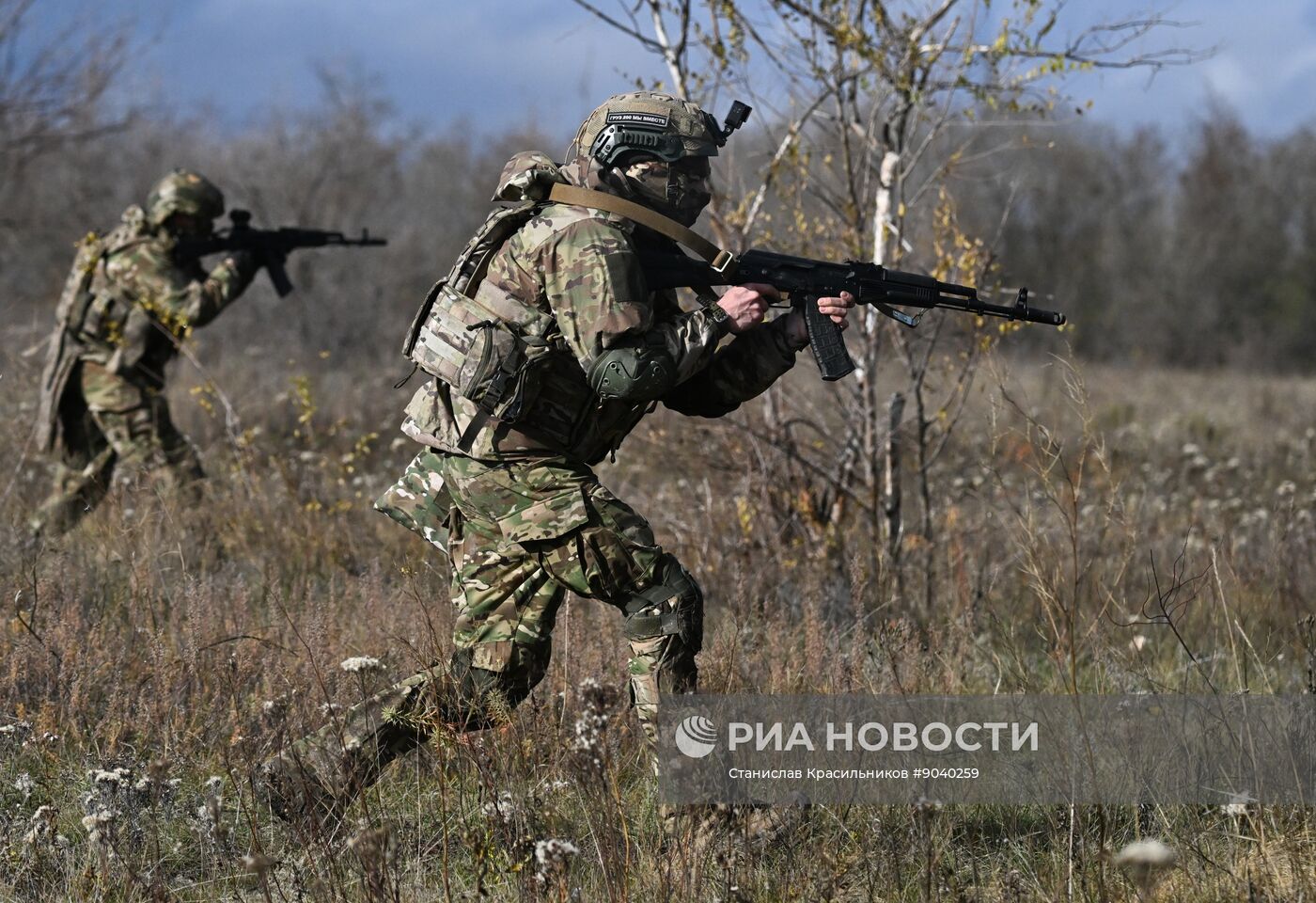 Боевое слаживание военных разведчиков группировки "Запад"