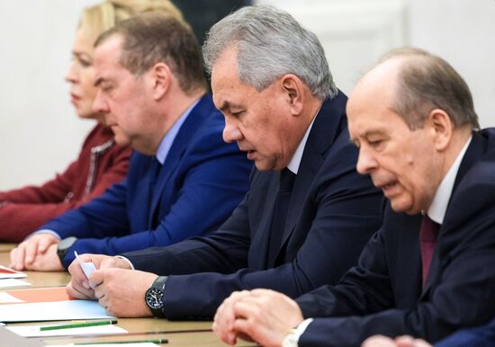 Президент Владимир Путин провел заседание Совбеза РФ