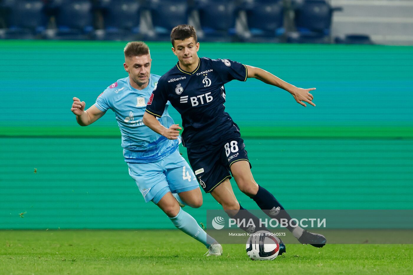 Футбол. Кубок России. "Зенит" (Санкт-Петербург) - "Динамо" (Москва)