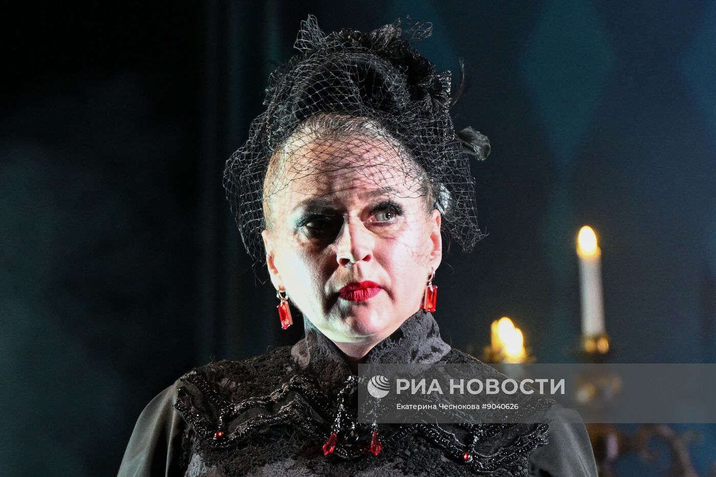 Спектакль "Москва. Сумерки" в "Покровка.Театр"