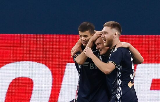 Футбол. Кубок России. "Зенит" (Санкт-Петербург) - "Динамо" (Москва)