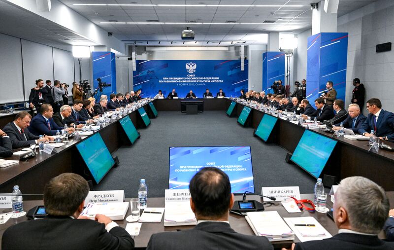 Рабочая поездка президента Владимира Путина в Приволжский федеральный округ