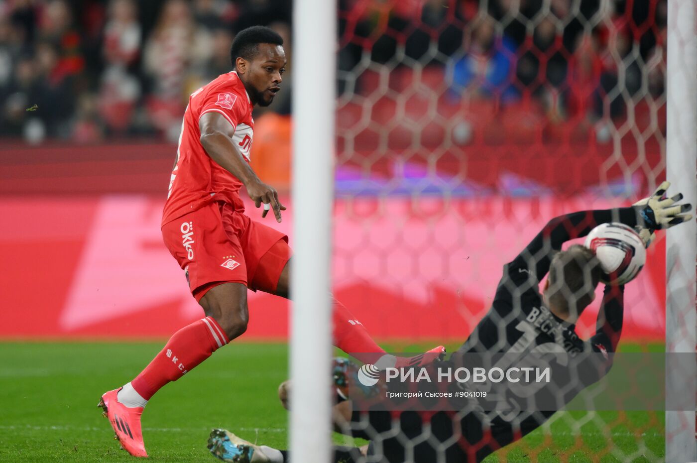 Футбол. Кубок России. "Спартак" (Москва) - "Локомотив" (Москва)