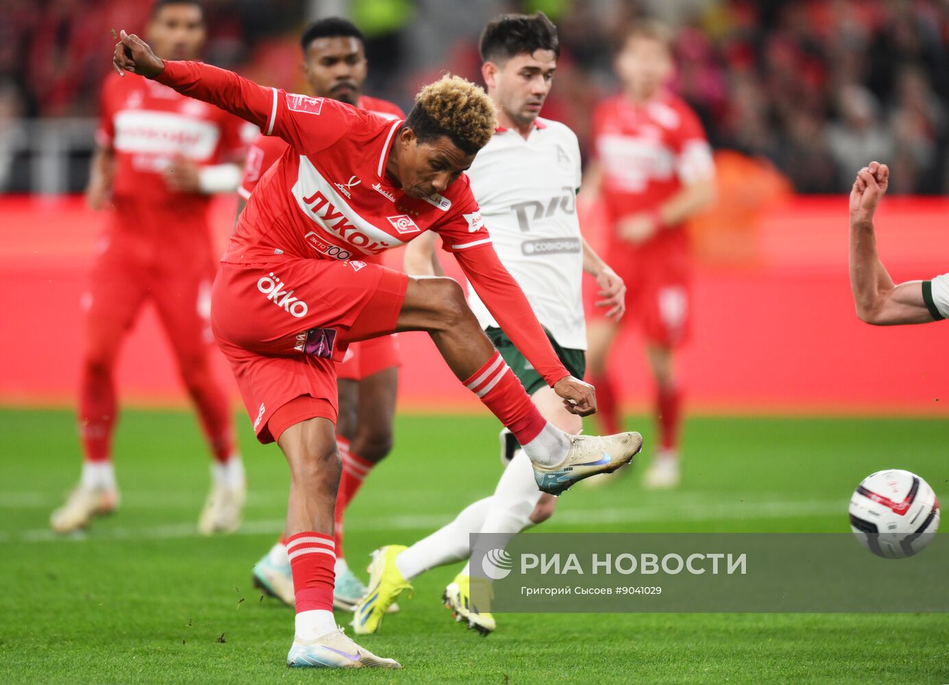 Футбол. Кубок России. "Спартак" (Москва) - "Локомотив" (Москва)