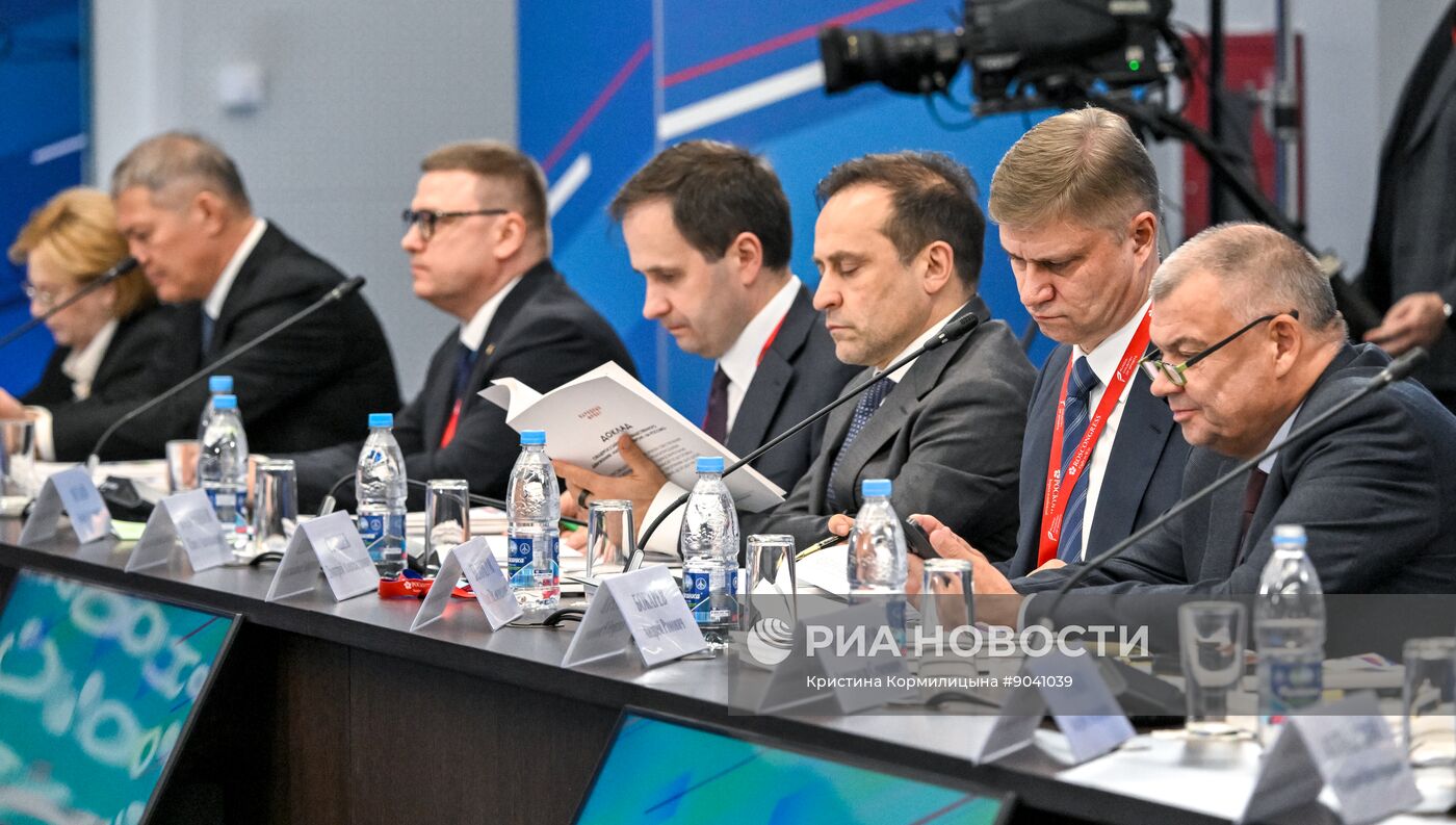 Рабочая поездка президента Владимира Путина в Приволжский федеральный округ