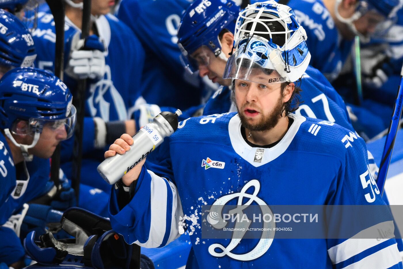 Хоккей. КХЛ. "Динамо" (Москва) – "Лада" (Тольятти)