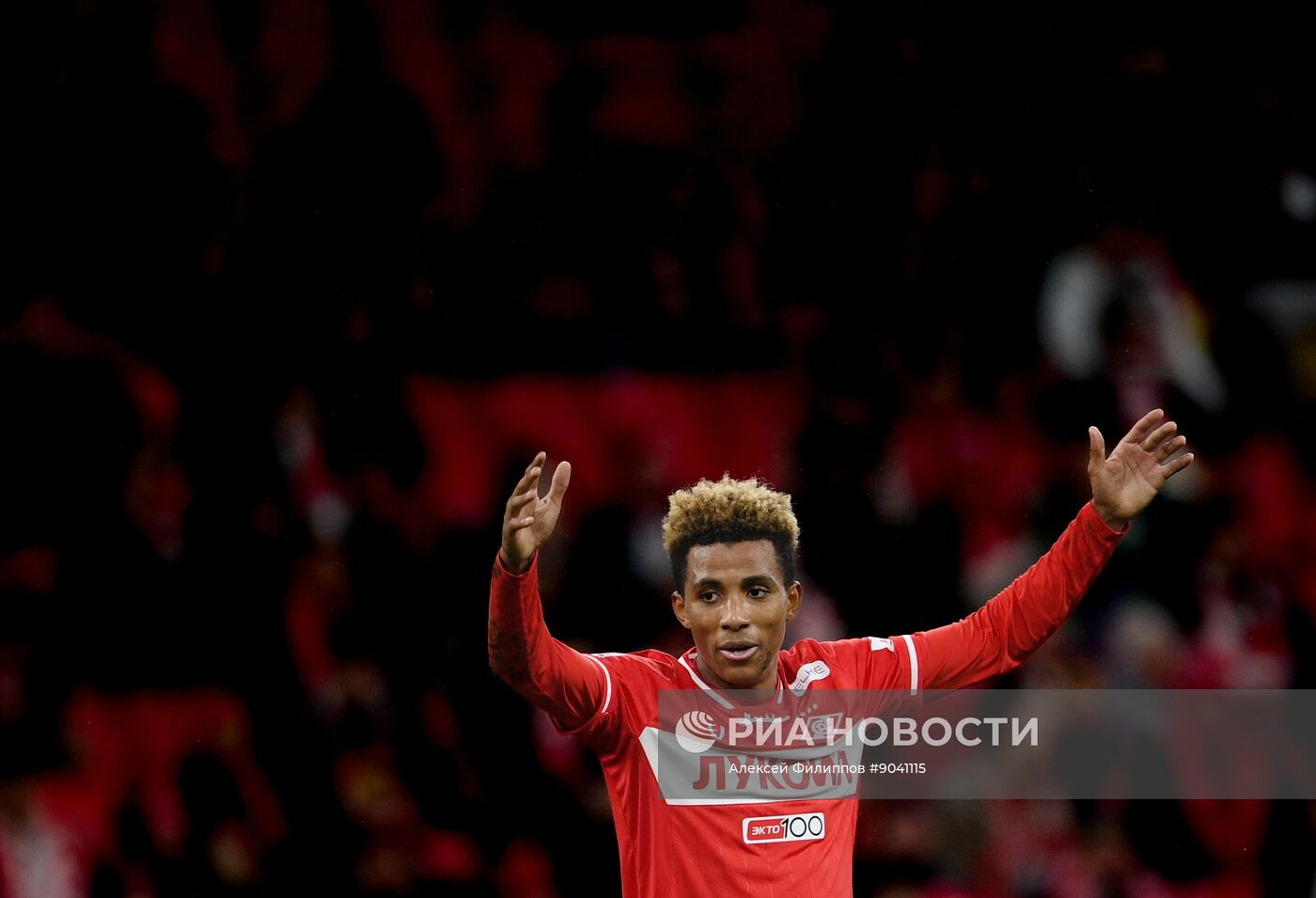 Футбол. Кубок России. "Спартак" (Москва) - "Локомотив" (Москва)