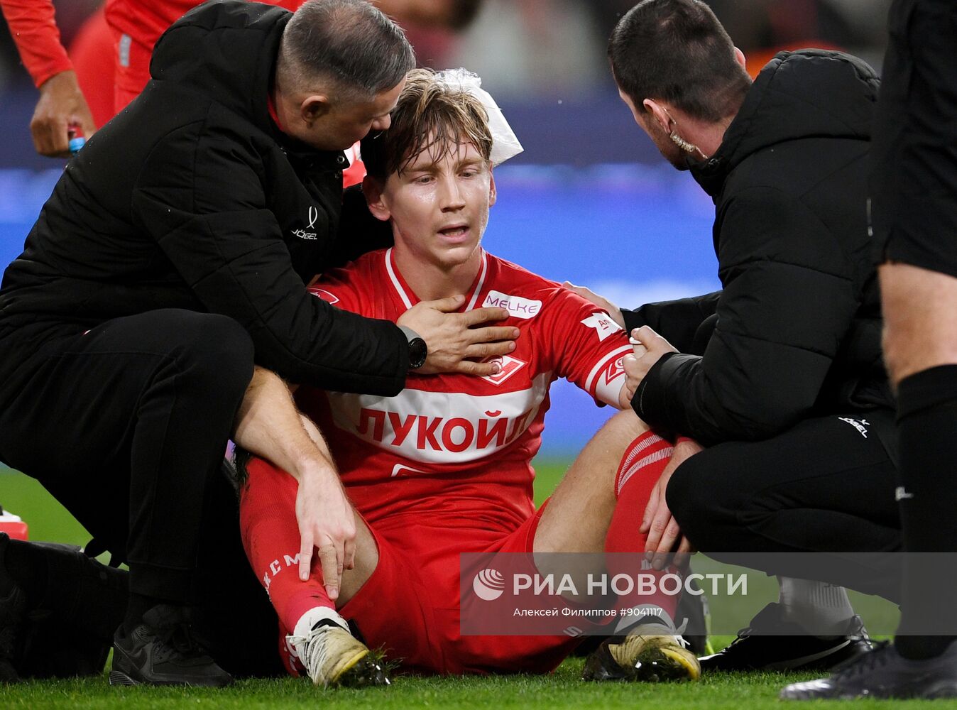 Футбол. Кубок России. "Спартак" (Москва) - "Локомотив" (Москва)