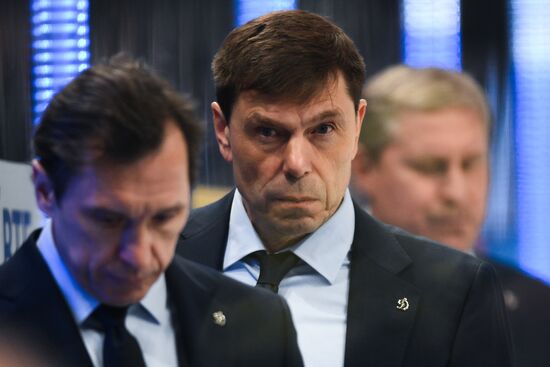 Хоккей. КХЛ. "Динамо" (Москва) – "Лада" (Тольятти)