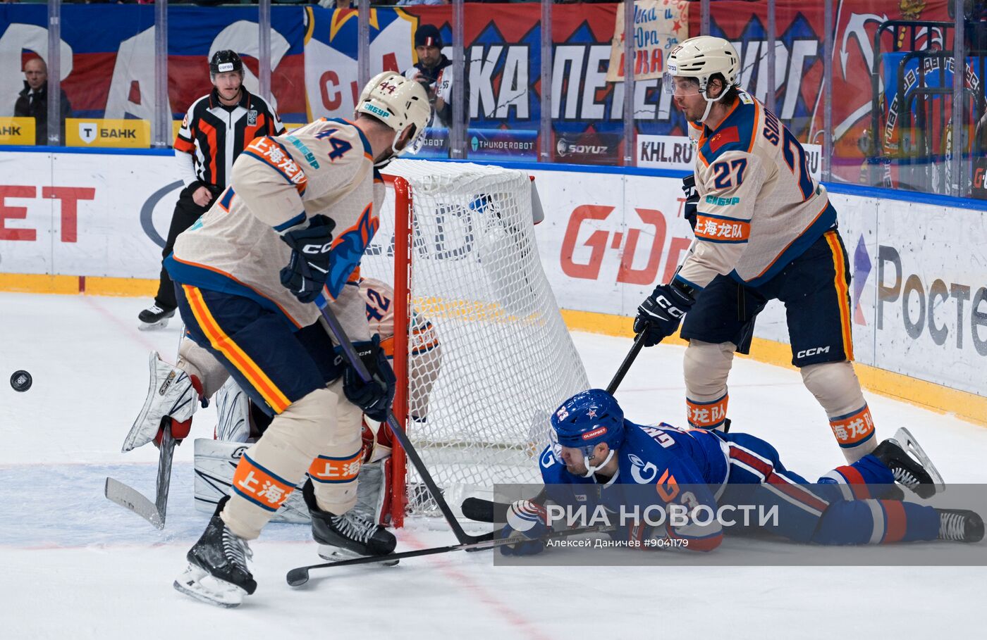 Хоккей. КХЛ. СКА (Санкт-Петербург) – "Драконы" (Шанхай)