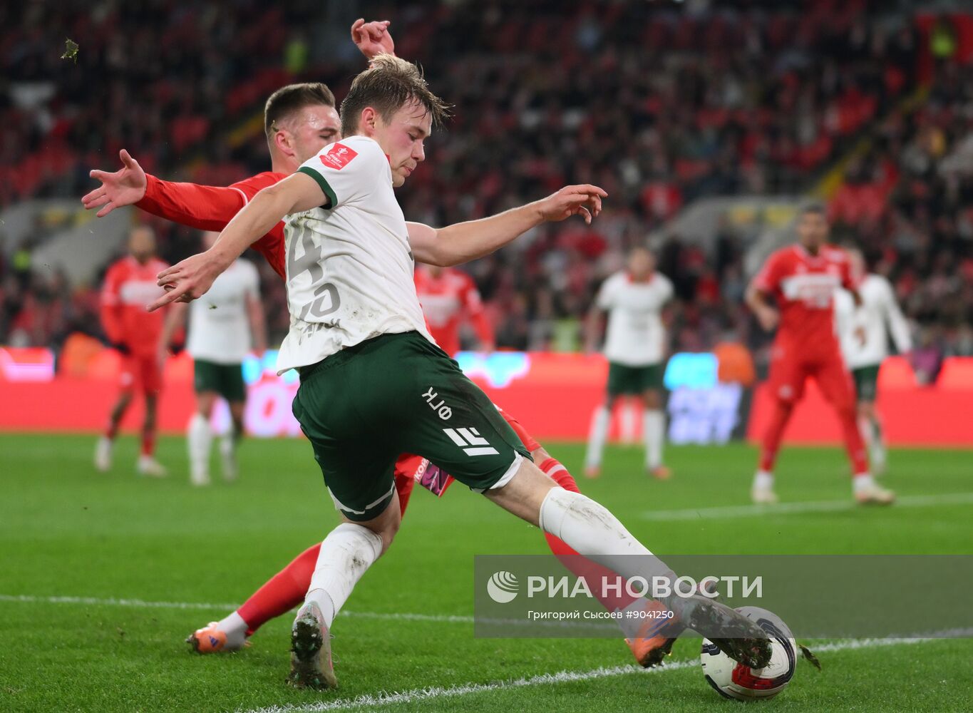 Футбол. Кубок России. "Спартак" (Москва) - "Локомотив" (Москва)