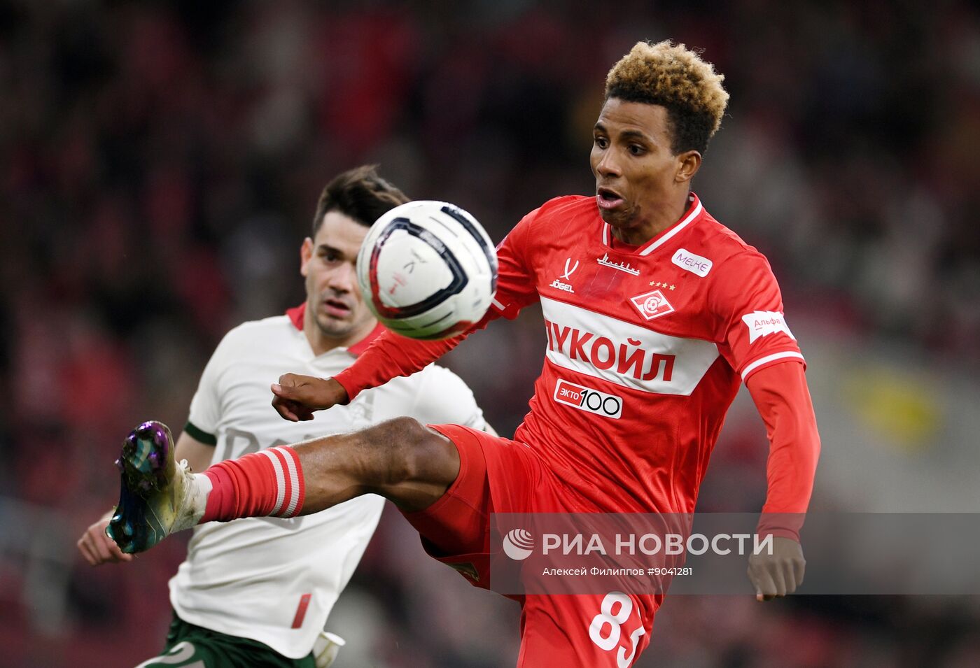 Футбол. Кубок России. "Спартак" (Москва) - "Локомотив" (Москва)