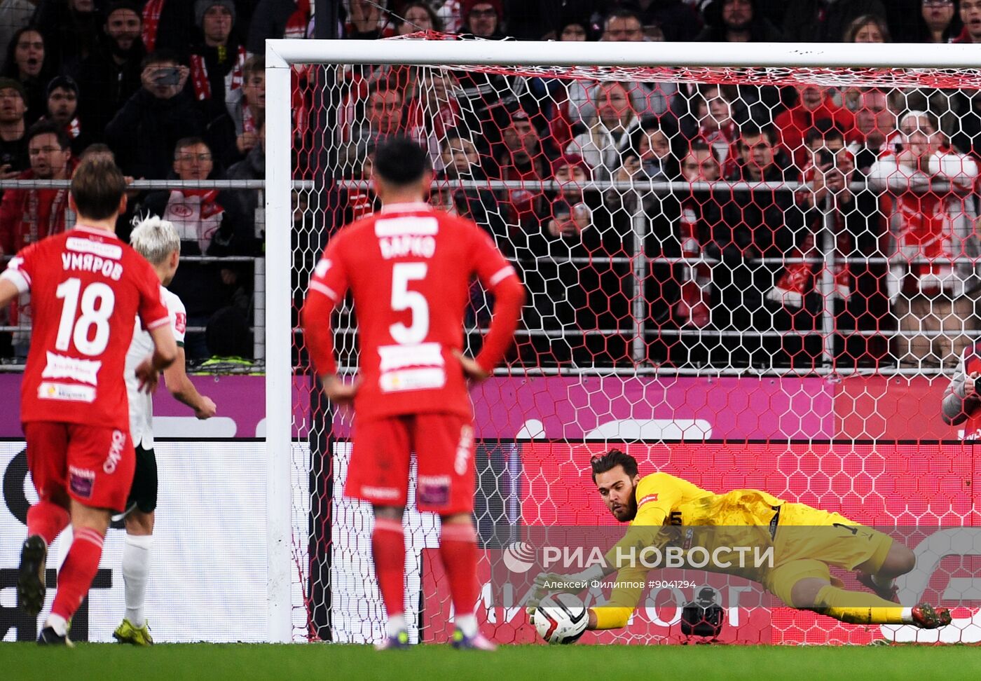 Футбол. Кубок России. "Спартак" (Москва) - "Локомотив" (Москва)