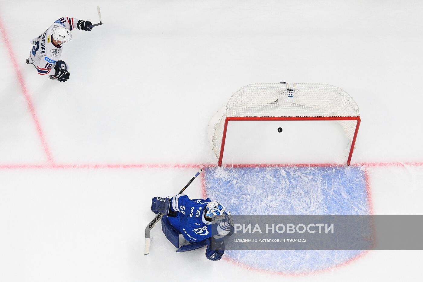 Хоккей. КХЛ. "Динамо" (Москва) – "Лада" (Тольятти)