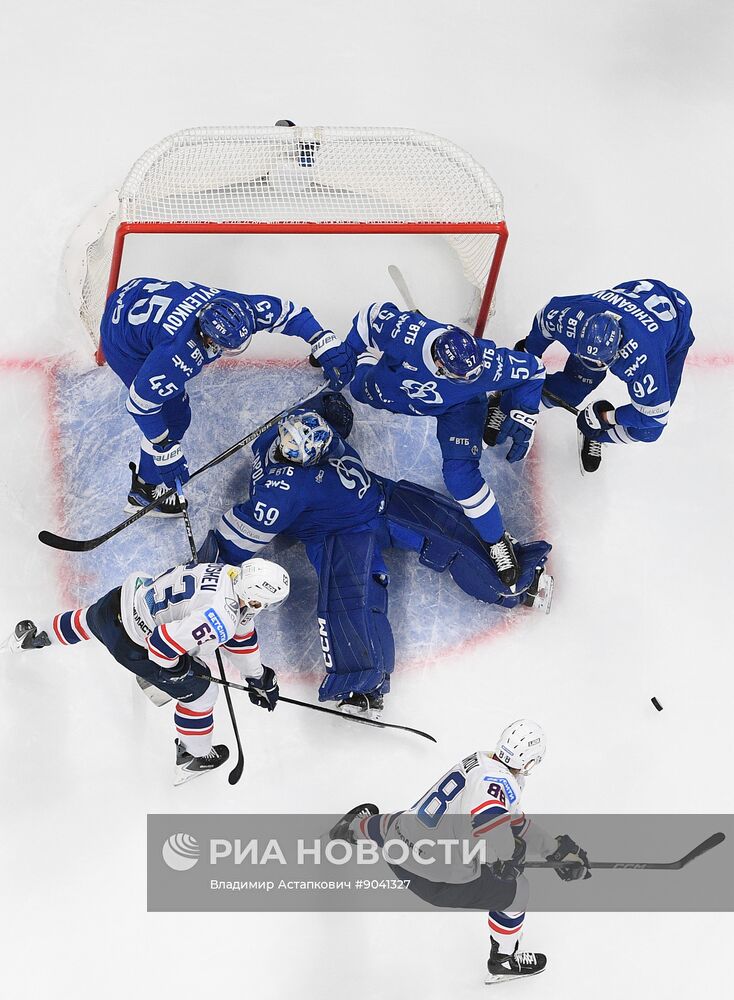 Хоккей. КХЛ. "Динамо" (Москва) – "Лада" (Тольятти)