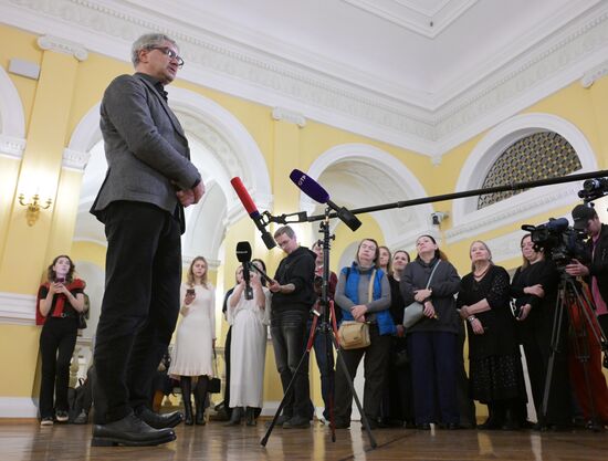 Спектакль "Анна Каренина" в Малом театре
