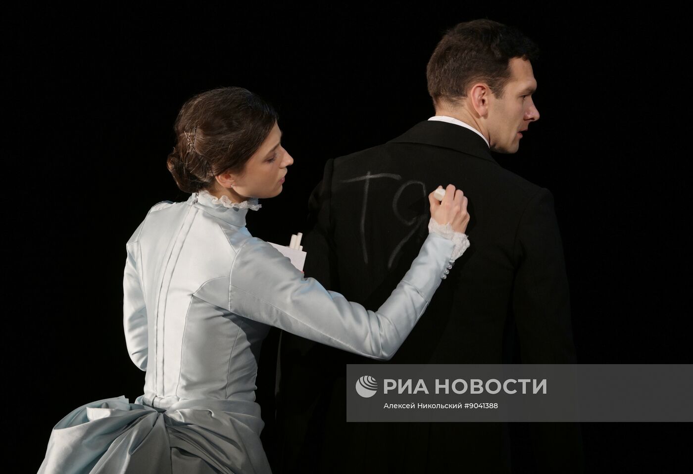 Спектакль "Анна Каренина" в Малом театре