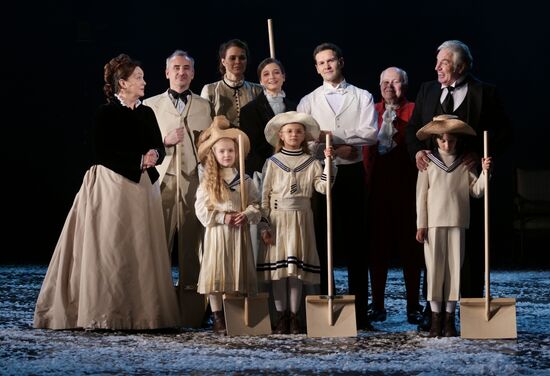 Спектакль "Анна Каренина" в Малом театре