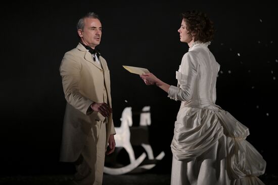 Спектакль "Анна Каренина" в Малом театре