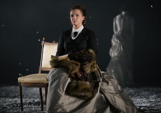 Спектакль "Анна Каренина" в Малом театре