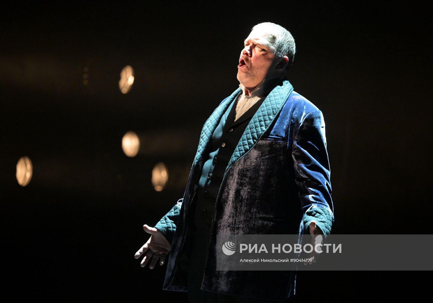 Спектакль "Анна Каренина" в Малом театре