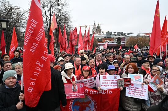 Празднование годовщины Великого Октября