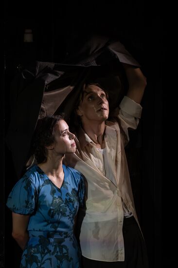 Спектакль "Первая любовь последнего года" в театре им. Евгения Вахтангова