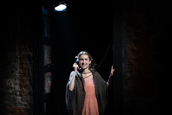 Спектакль "Первая любовь последнего года" в театре им. Евгения Вахтангова