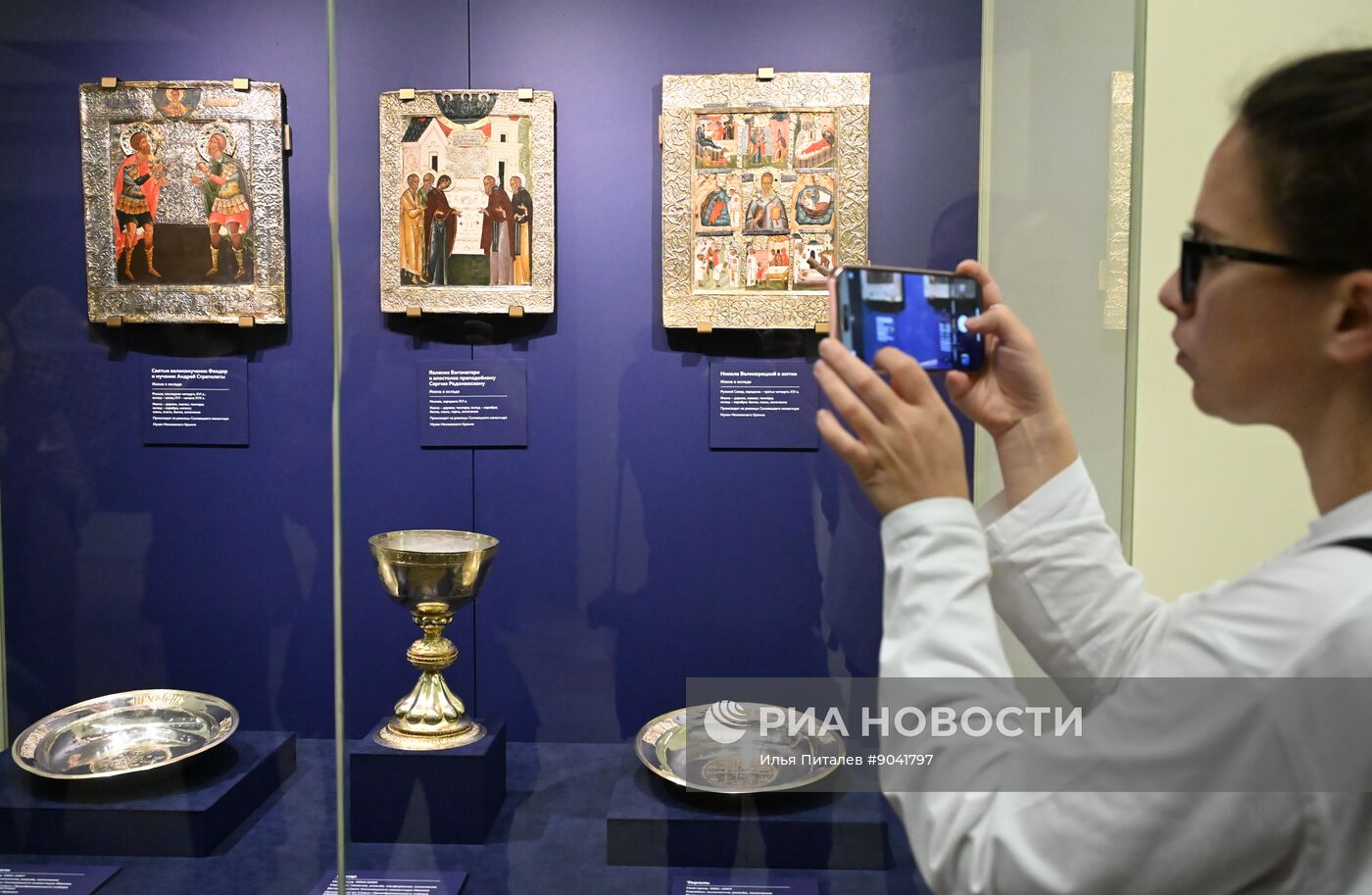 Выставка "Святая обитель: к 600-летию Соловецкого монастыря"