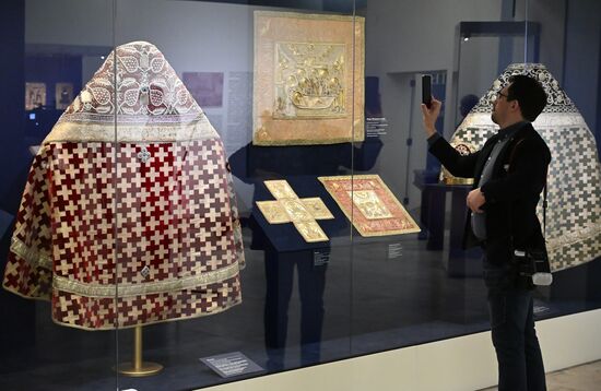 Выставка "Святая обитель: к 600-летию Соловецкого монастыря" 