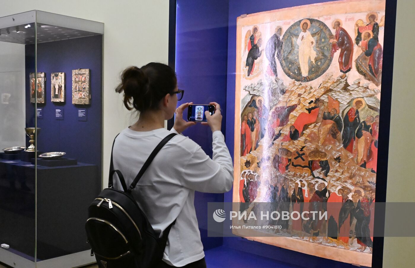 Выставка "Святая обитель: к 600-летию Соловецкого монастыря"