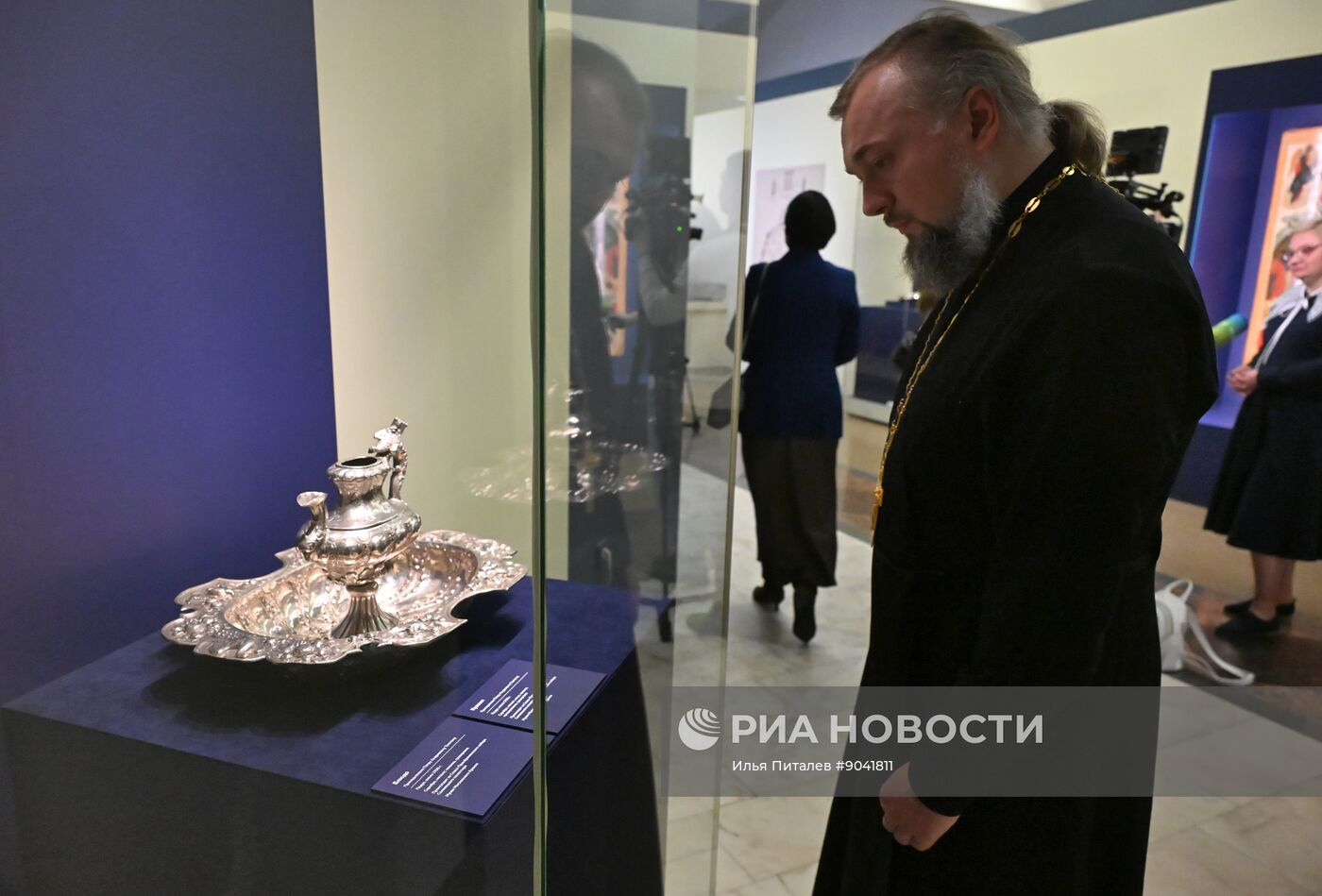 Выставка "Святая обитель: к 600-летию Соловецкого монастыря"