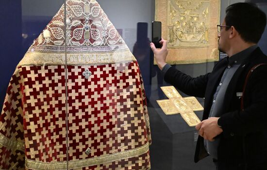 Выставка "Святая обитель: к 600-летию Соловецкого монастыря" 