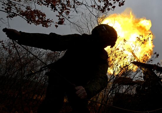 Боевая работа самоходной пушки 2С7 "Пион" группировки "Запад"