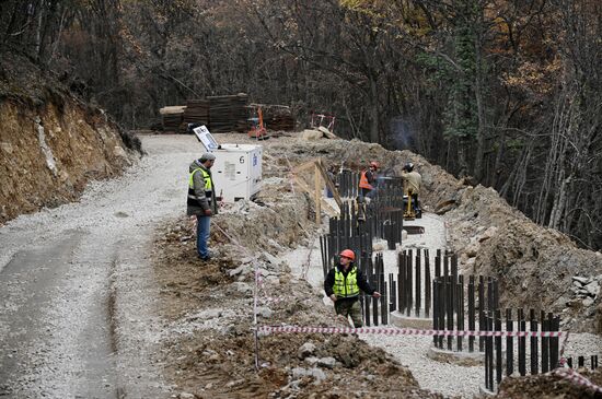 Ремонт дороги на Ай-Петри в Крыму