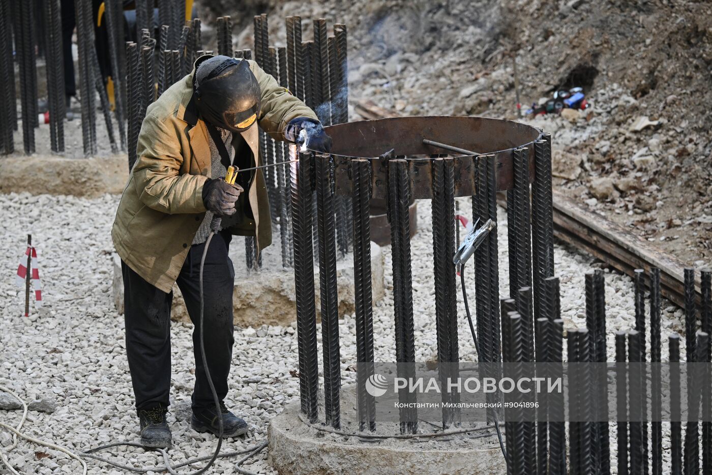В Крыму ведется ремонт дороги на Ай-Петри 