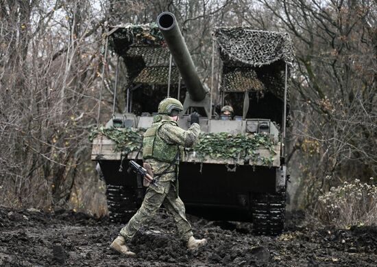 Боевая работа самоходной пушки 2С7 "Пион" группировки "Запад"