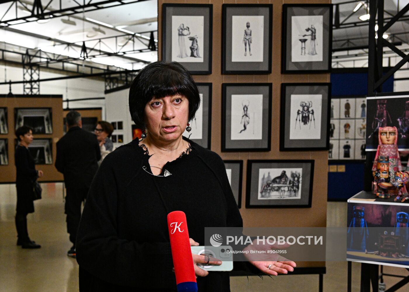 Выставка московских театральных художников "Итоги сезона №62"