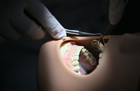 Обучение студентов Пироговском университете 