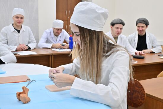 Обучение студентов Пироговском университете 