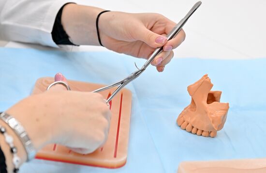 Обучение студентов Пироговском университете 