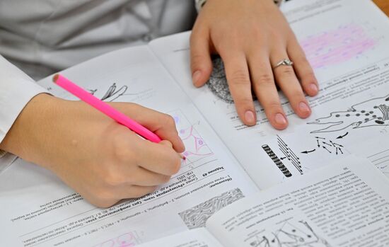 Обучение студентов Пироговском университете 