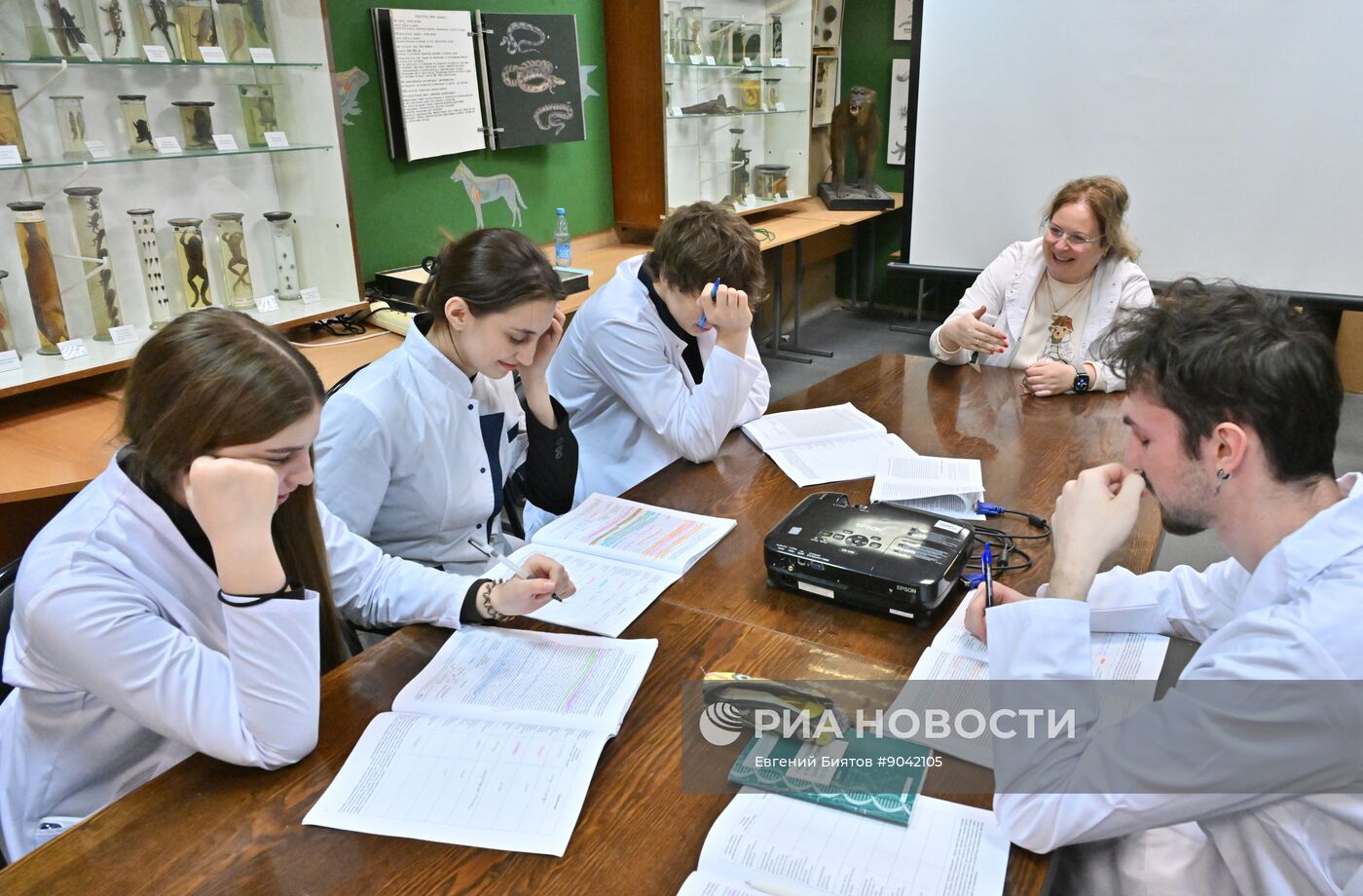 Обучение студентов Пироговском университете 