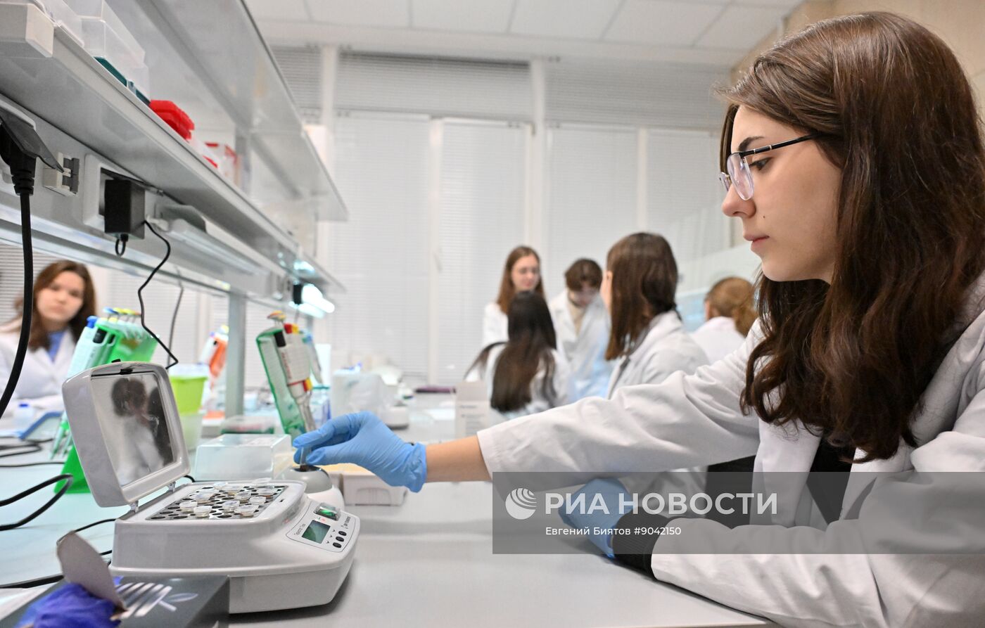 Обучение студентов Пироговском университете 