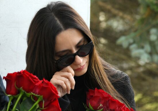 Прощание с телеведущим Юрием Николаевым