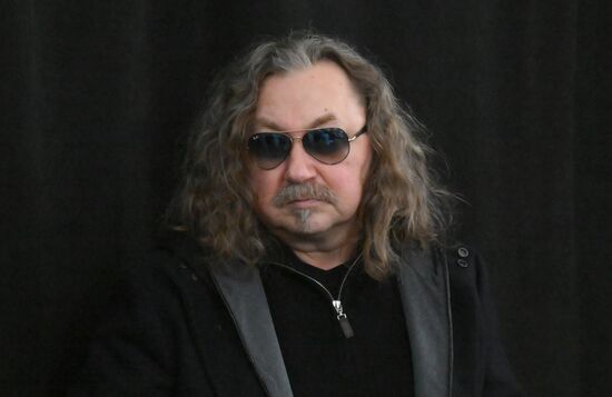 Прощание с телеведущим Юрием Николаевым